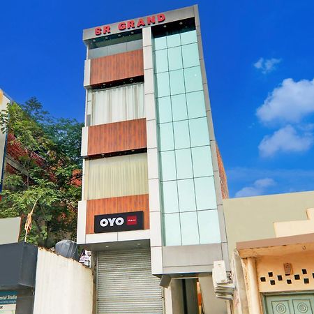 Hotel O Sr Grand جوراكبور المظهر الخارجي الصورة