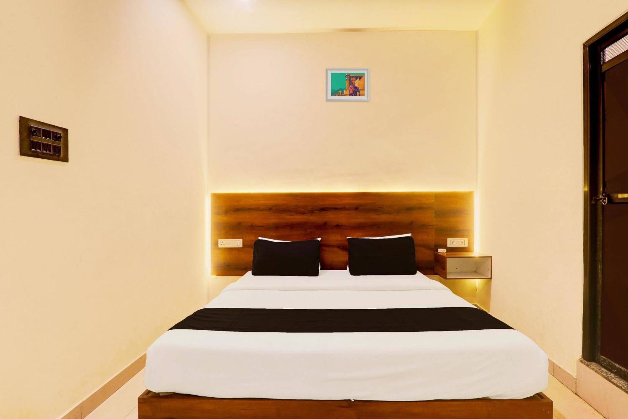 Hotel O Sr Grand جوراكبور المظهر الخارجي الصورة