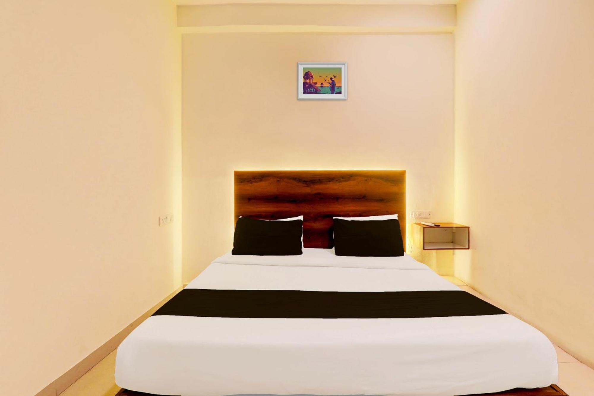 Hotel O Sr Grand جوراكبور المظهر الخارجي الصورة