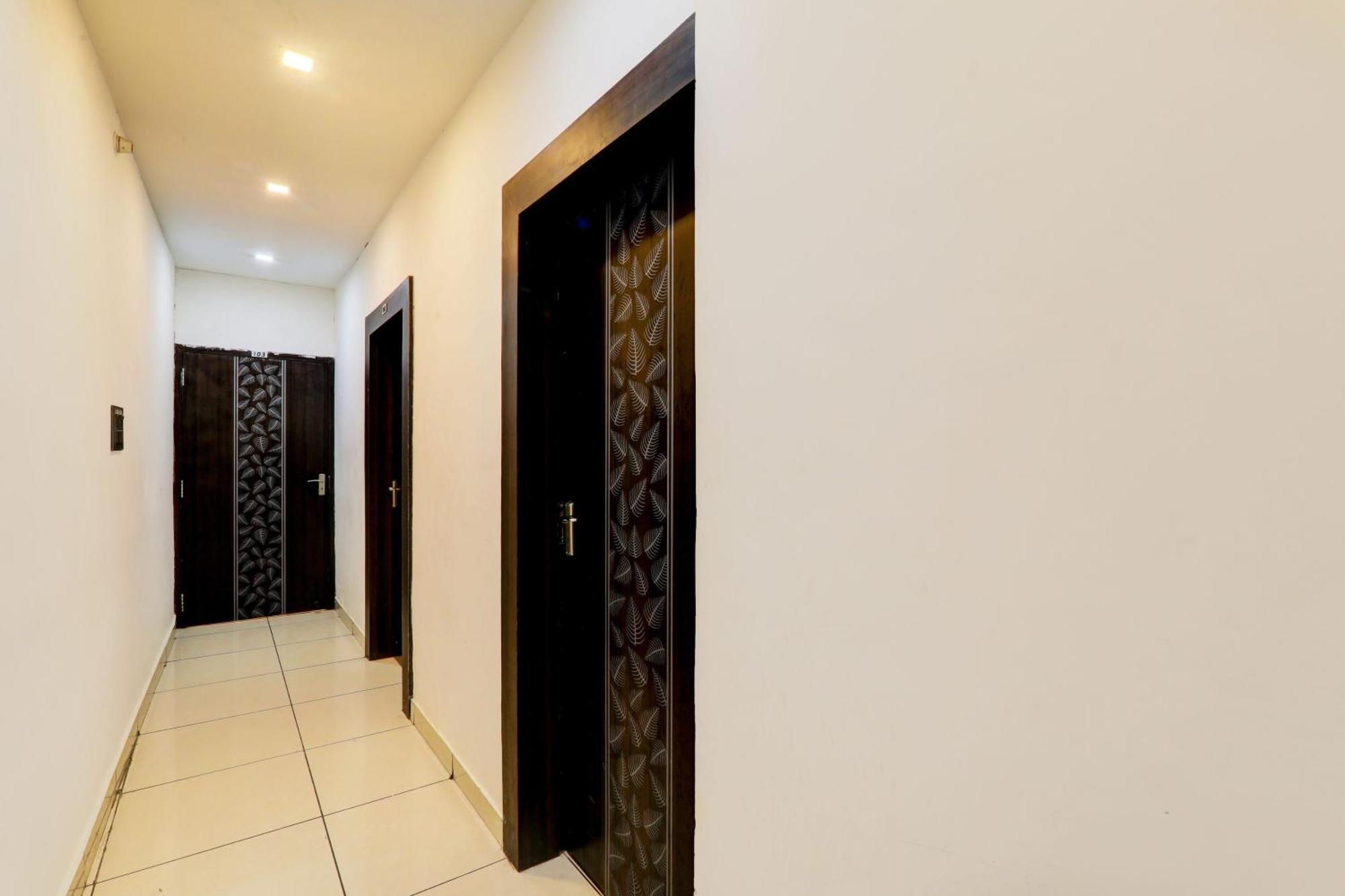 Hotel O Sr Grand جوراكبور المظهر الخارجي الصورة