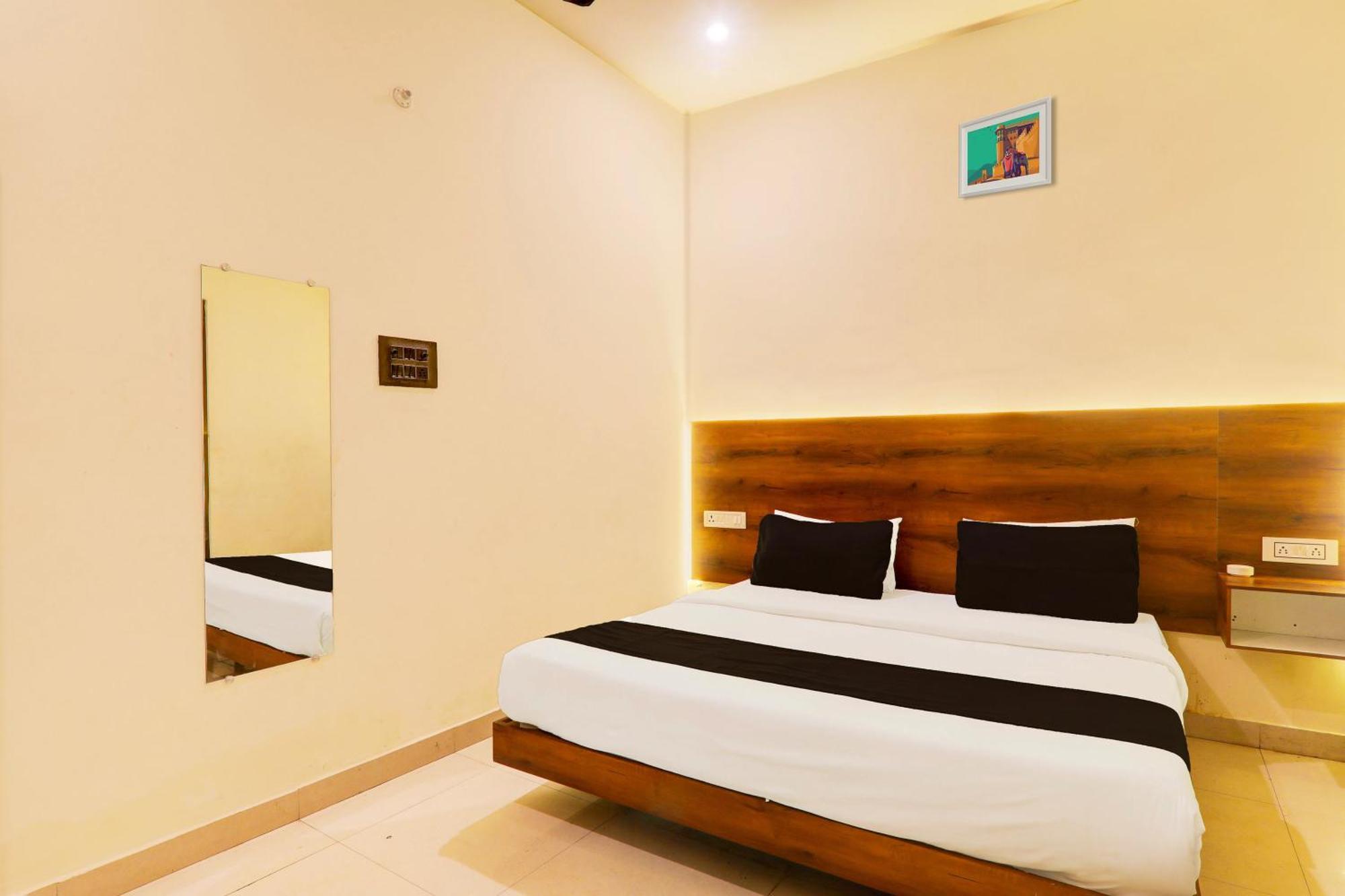 Hotel O Sr Grand جوراكبور المظهر الخارجي الصورة